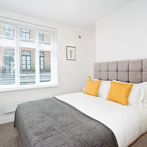 F2 Greek Street By City Living London