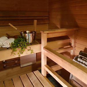 2Ndhomes Deluxe Kamppi Center Apartment With Sauna